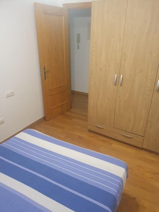 4F, Aire Acondic, 80M2, 2 Dormitorios, 4 Huespedes, Wifi Gratis La Línea de la Concepción エクステリア 写真