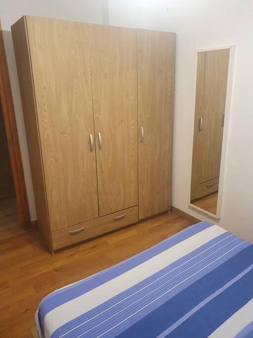 4F, Aire Acondic, 80M2, 2 Dormitorios, 4 Huespedes, Wifi Gratis La Línea de la Concepción エクステリア 写真