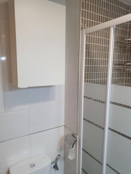 4F, Aire Acondic, 80M2, 2 Dormitorios, 4 Huespedes, Wifi Gratis La Línea de la Concepción エクステリア 写真